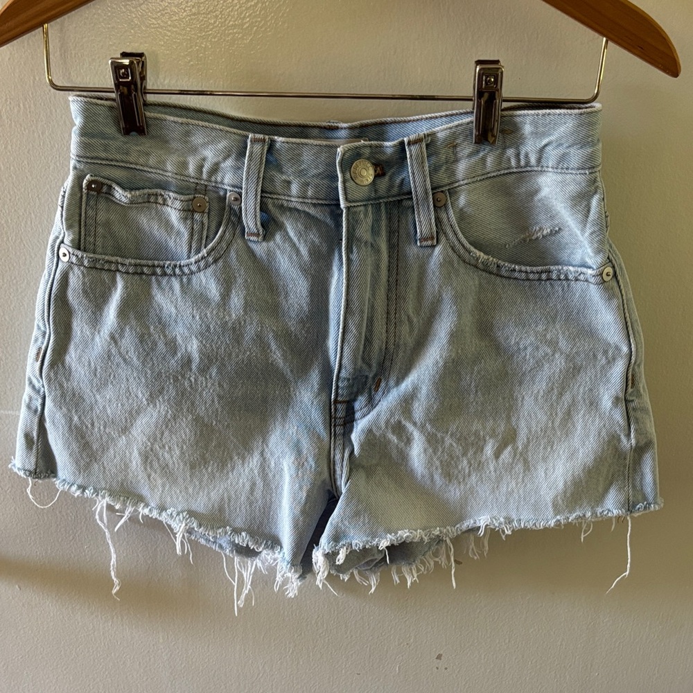Madewell Light Washed Distressed Relaxed Denim Shorts, Size 24